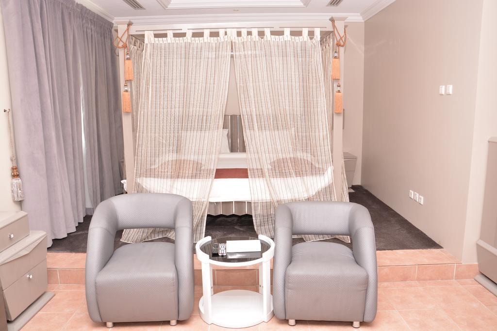 Janadriyah Suites 13 Nadinah Kültér fotó