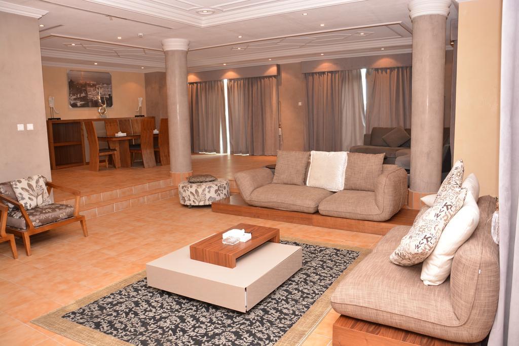Janadriyah Suites 13 Nadinah Kültér fotó